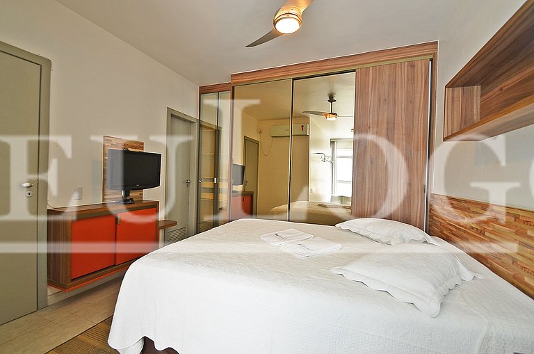 Silent 2 Bedroom apartment in Copacabana