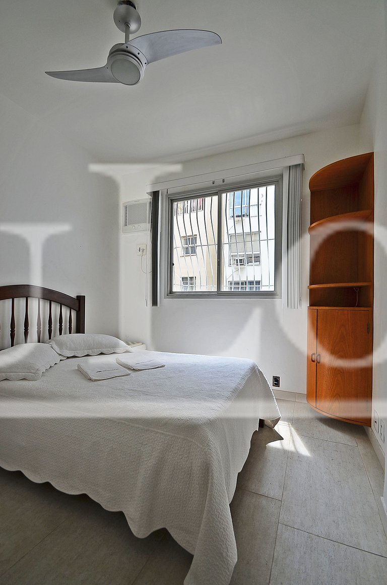 Silent 2 Bedroom apartment in Copacabana
