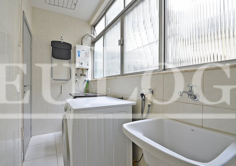 Silencioso apartamento de temporada de 2 Quartos em Copacaba