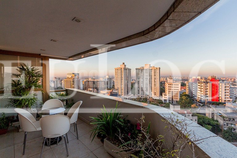 Luisa Apart with a Panoramic View