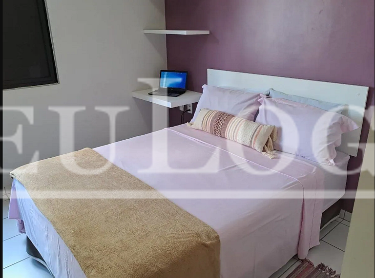 apartamento com suit, sala de estar, banheiro e lavabo